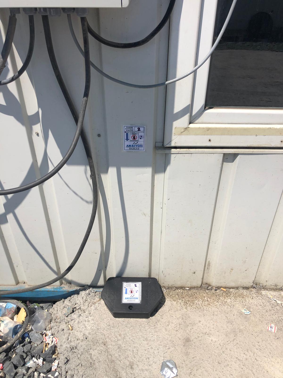 Haşere kontrol istasyonu etiketi