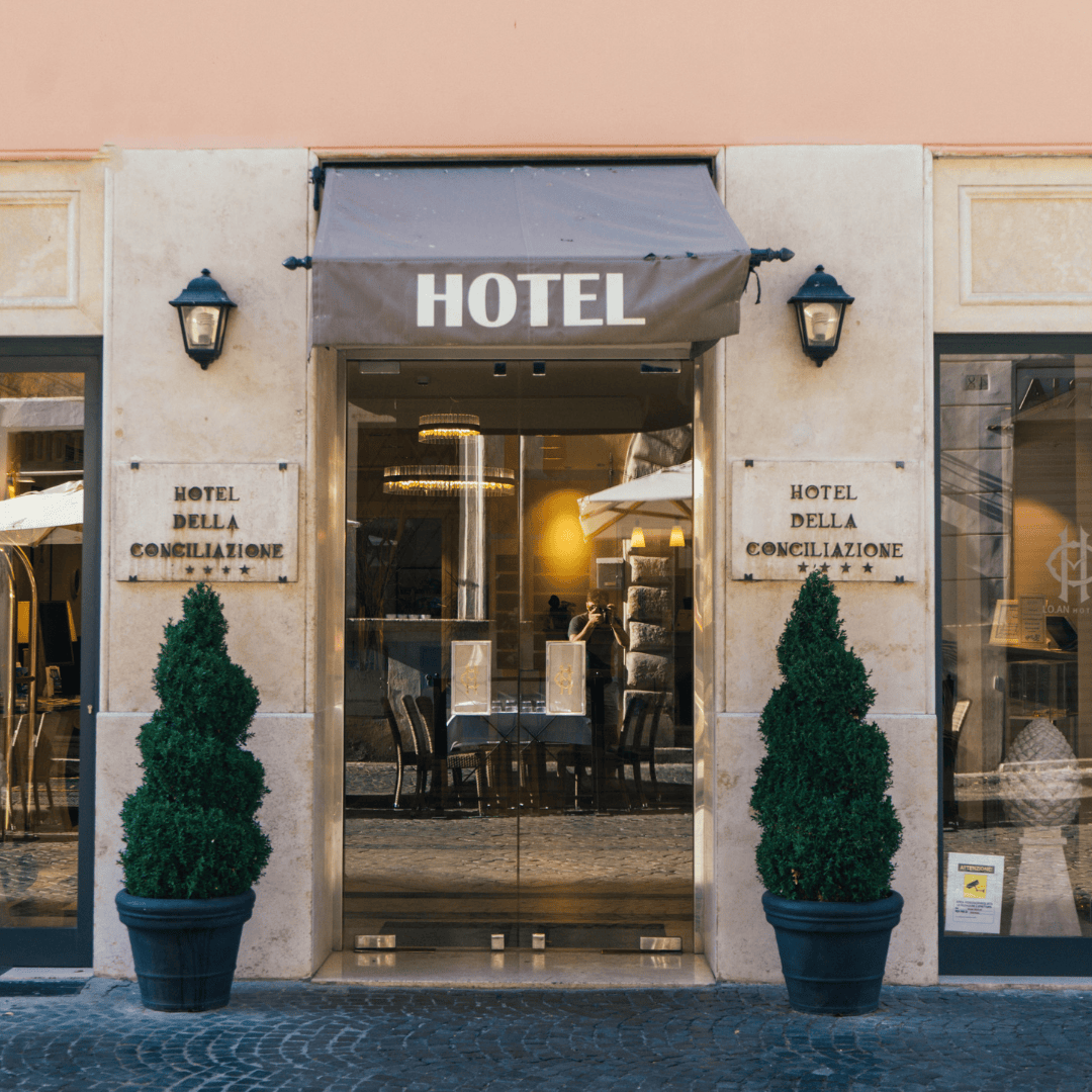 Otel alanında ilaçlama hizmeti